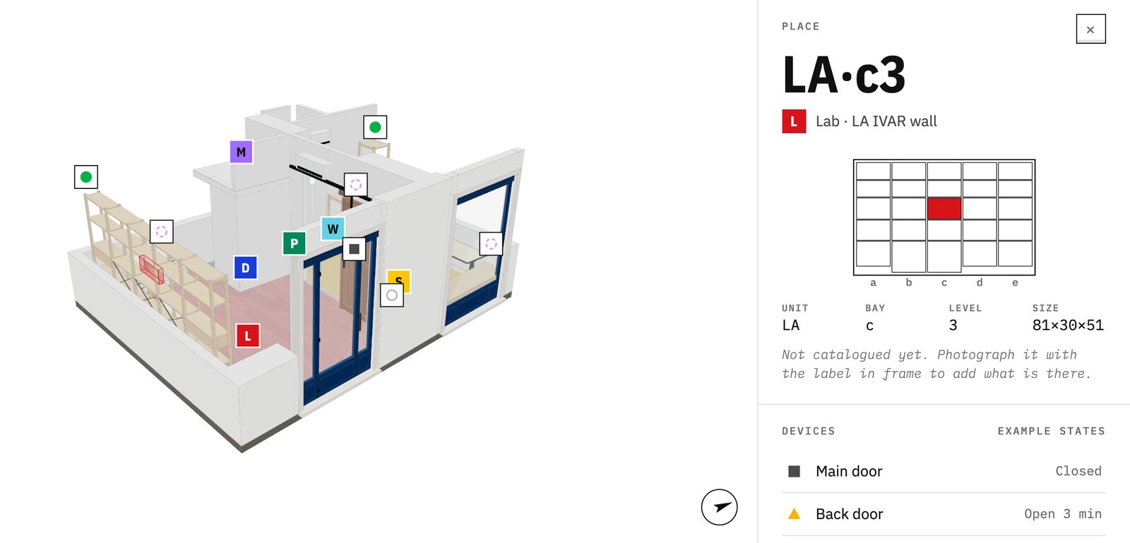 The studio model with shelf LA·c3 highlighted on the Lab IVAR wall, beside a card showing the address and a diagram of the unit